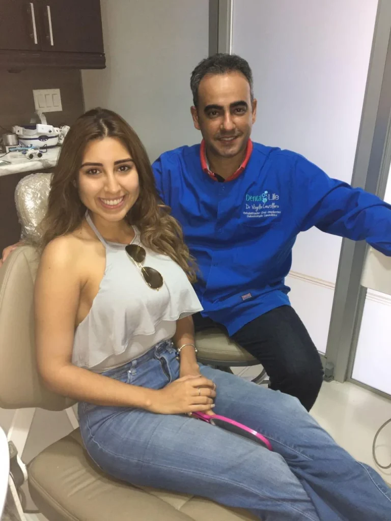 Diseño de sonrisa con carillas de porcelana para Andrea Torres, ganadora de Miss Grand International, realizado por el Dr. Virgilio Castillero.