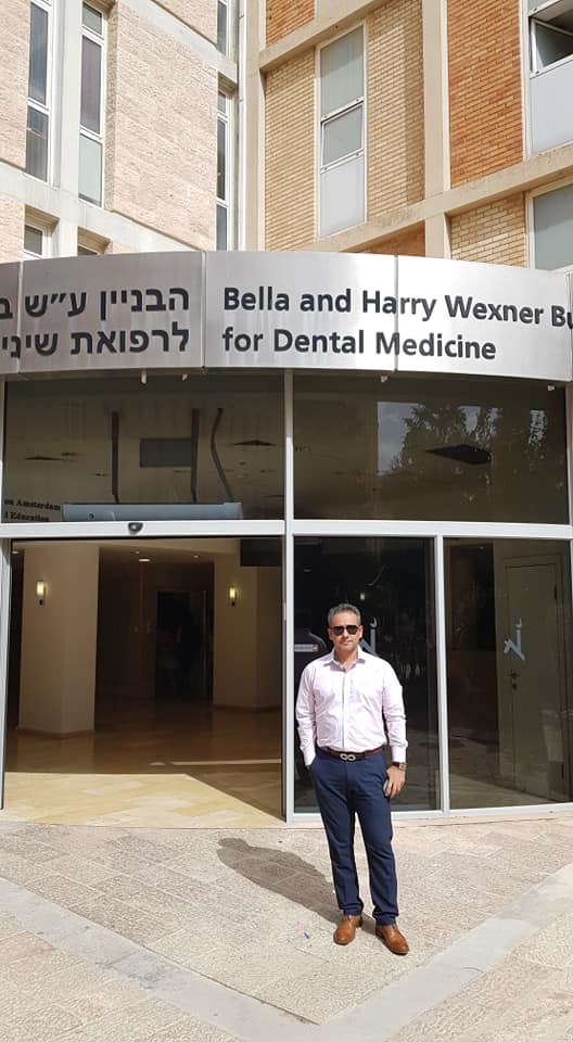 Dr. Virgilio Castillero en la Facultad de Medicina Dental de la Universidad Hebrea de Jerusalén, Israel.